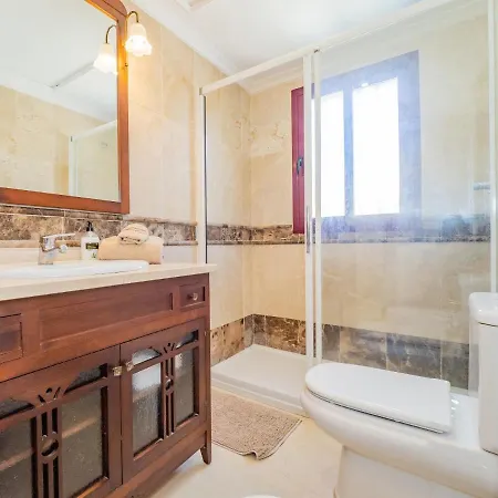 Cubo's Casa Ilios Nebrales Villa *